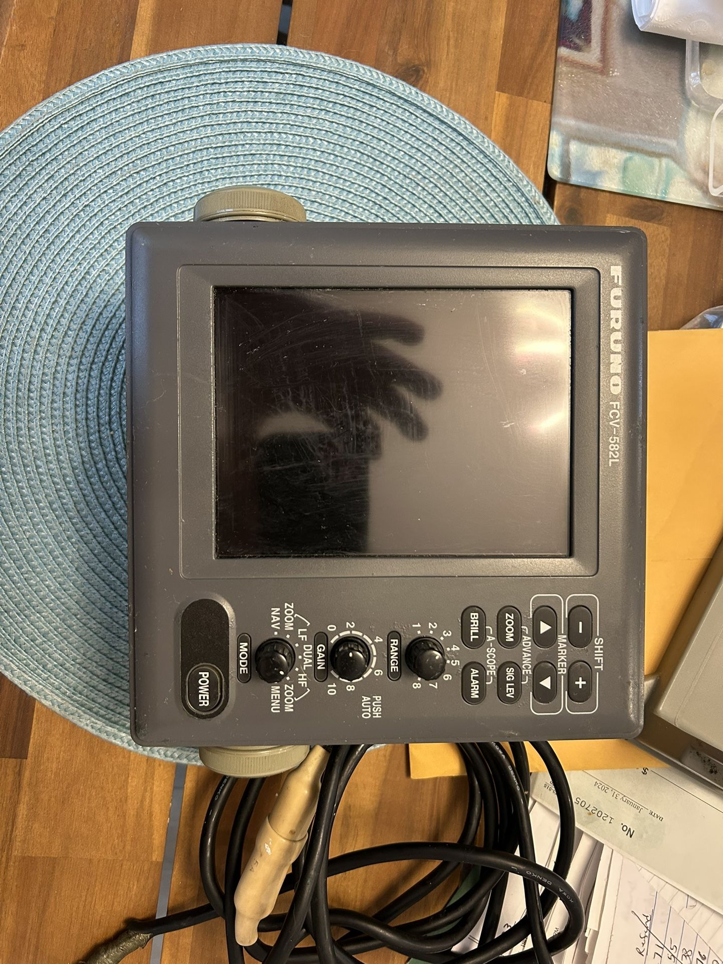 Furuno Fcv 582l Fishfinder