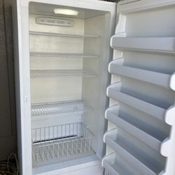 Frigidaire Upright Freezer 