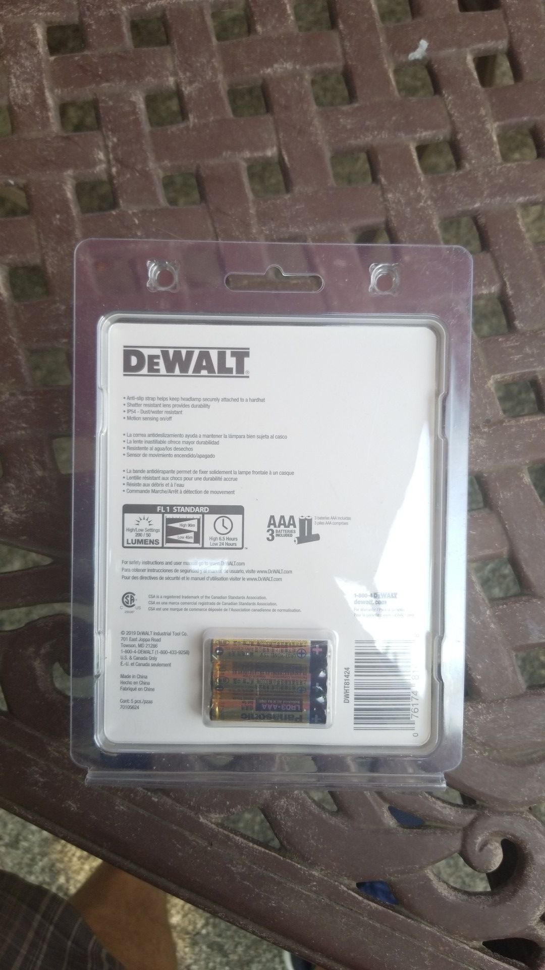 DEWALT 200-Lumen LED Headlamp Battery Included Model #DWHT81424 for Sale in  Montvale, NJ OfferUp