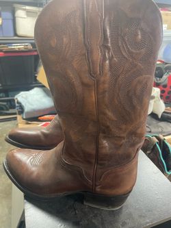 Men's cowboy boots
