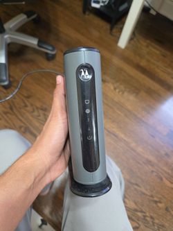 Motorola MB7220 Docsys 3.0 modem with wifi cable