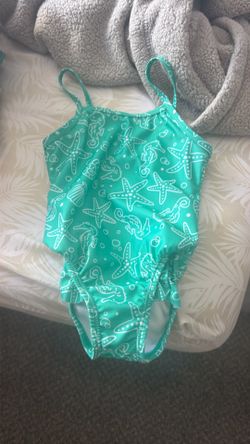 Toddler girl swimwear