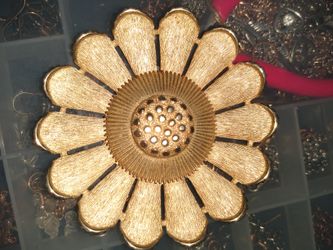 Jewelry pins for women