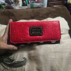 LOUNGEFLY... Minnie Mouse Wallet $40 