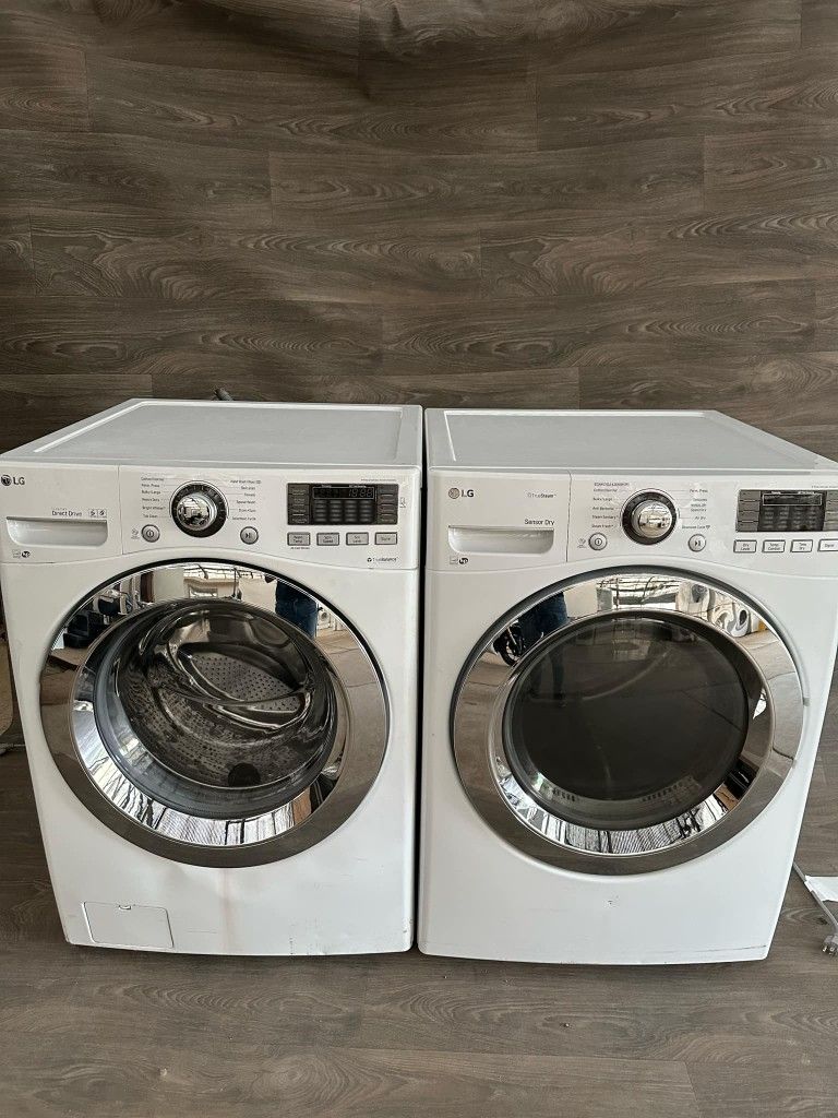 LG Washer And Gas Dryer 