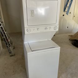 Electric Stackable Washer And dryer 