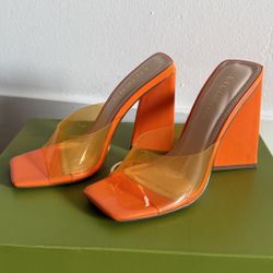 Trendy Heels – Summer Sandals (Like New)  5.5 Size