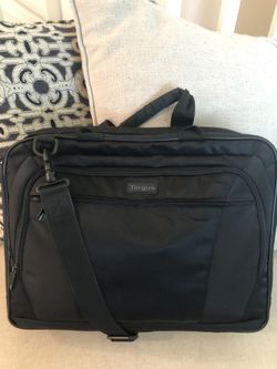 Laptop bag