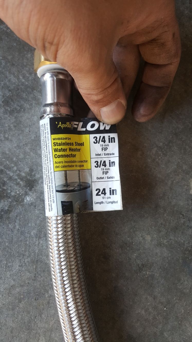 Stainless steal water heater connector/ hose