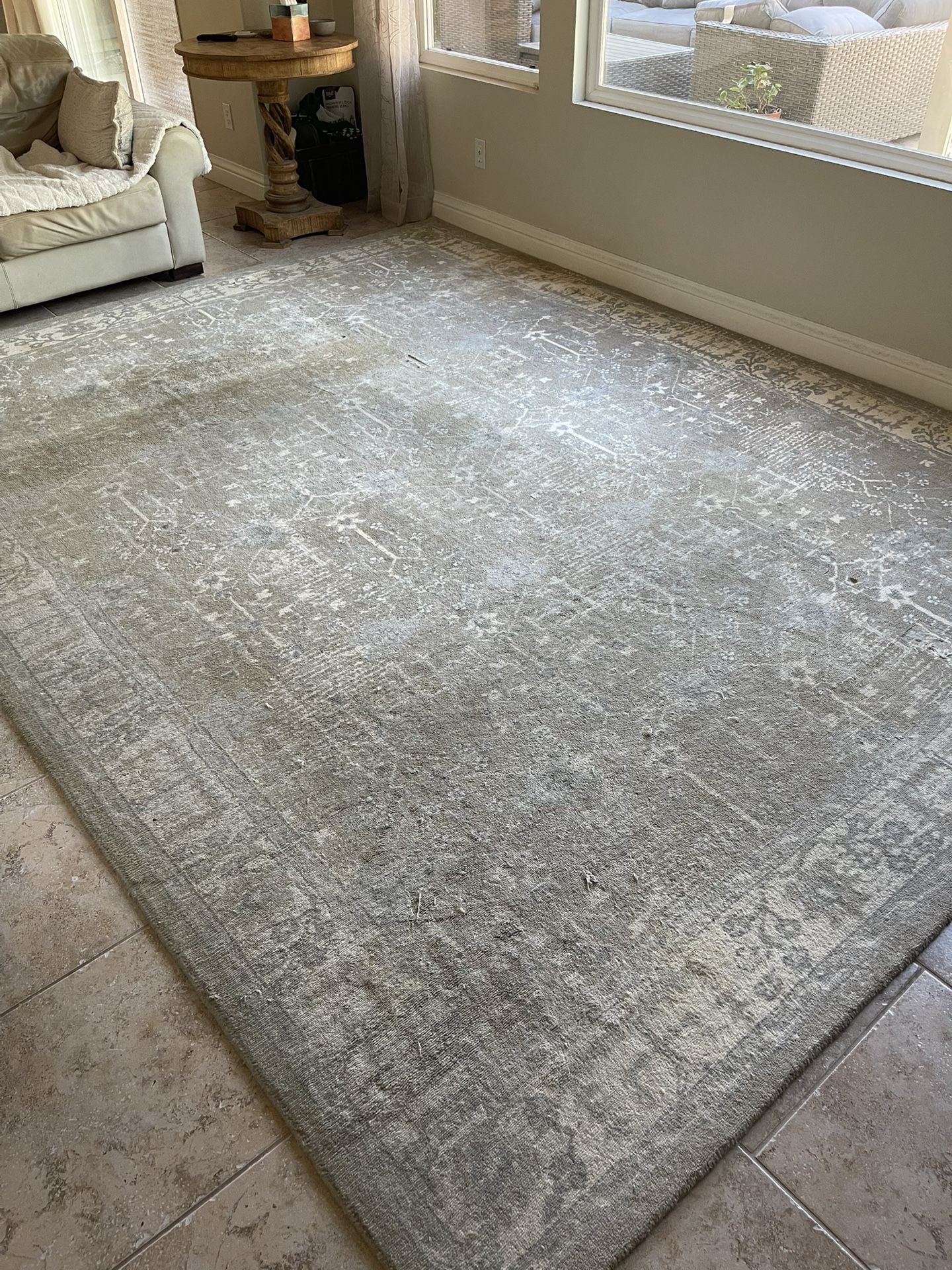 Free- 9 By 12 Pottery Barn Rug