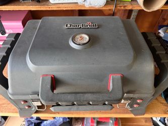 Char-Broil Grill2Go X200 Portable Grill