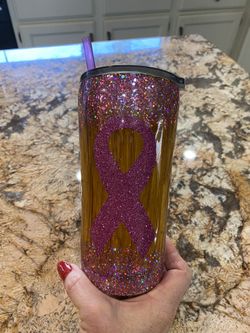 Tumbler, 20 0z Insulated  And Glittered  