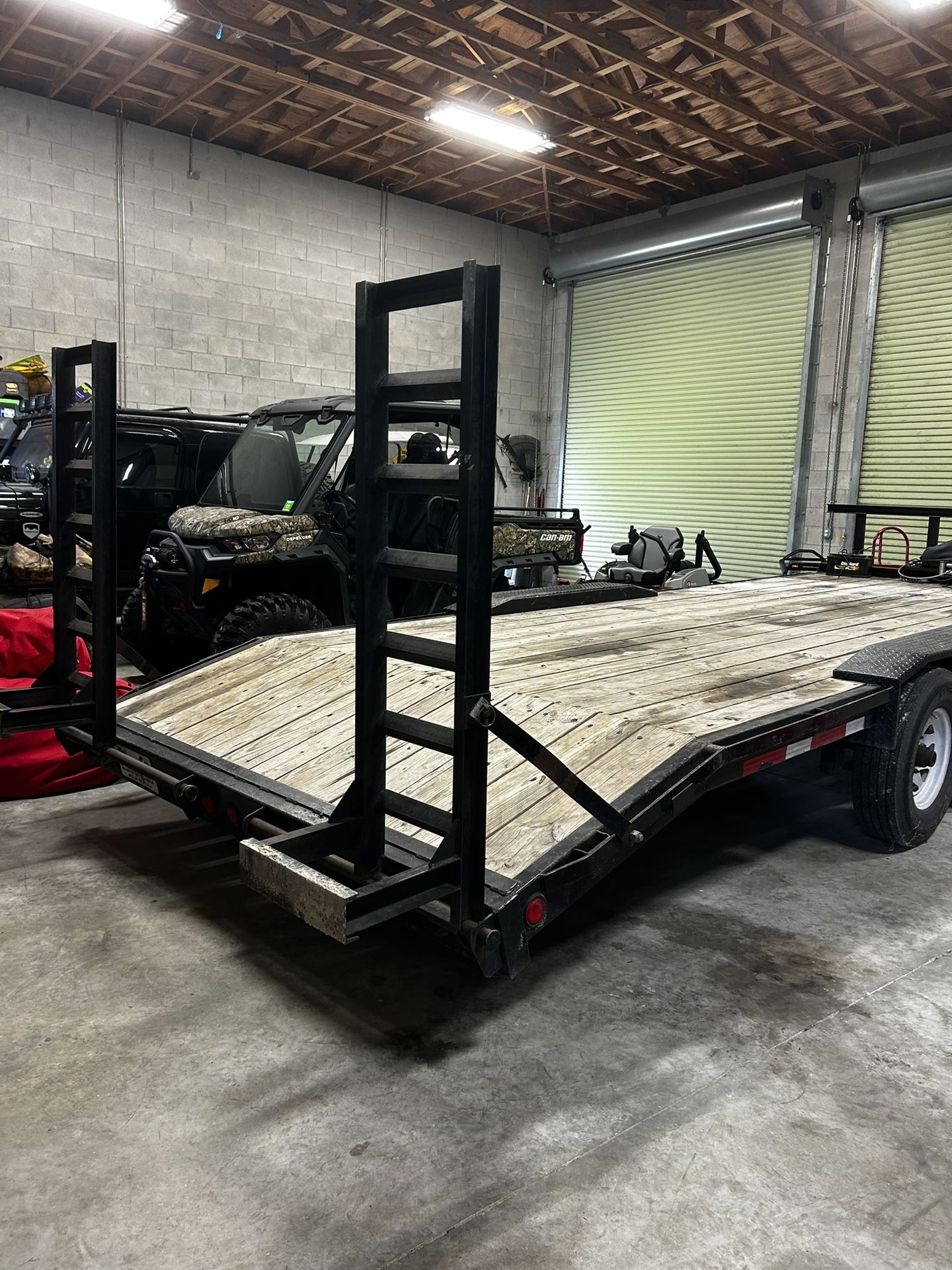 Anderson 23 foot dovetail trailer