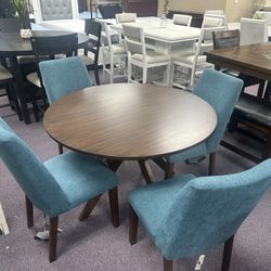 5 Pc Dining Set
