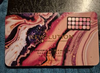 Makeup Revolution Forever Flawless Allure Shadow Palette