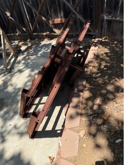 FREE two outboard motor shipping pallets