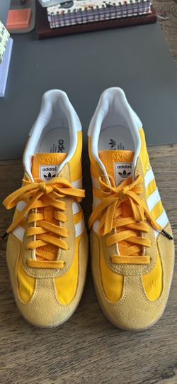 adidas Gazelle Indoor Yellow