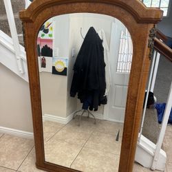 Vintage Beautiful Decoritive Mirror
