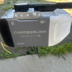Garage Opener Chamberlain 1/2 HP Smart Quiet Belt Drive Garage Door Opener with Battery Backup