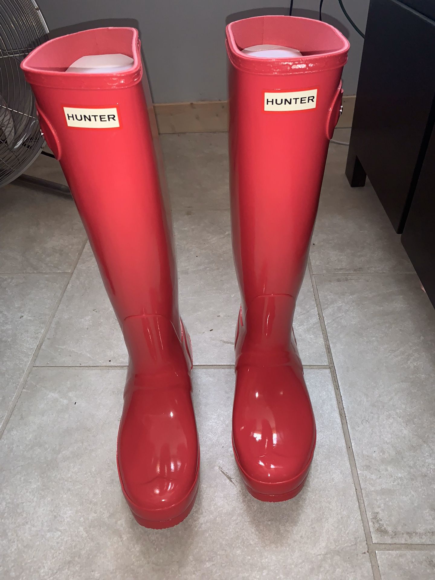 Women’s size 10 hunter rain boots