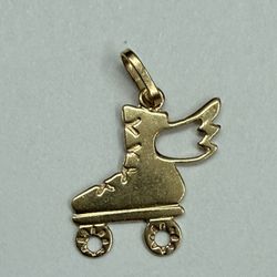 18k Skate Charm 