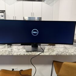 Dell 49” Ultra Wide Curved Monitor Great Condition