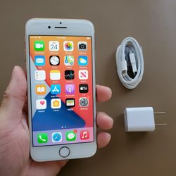 iPhone 8 - UNLOCKED - Like New  