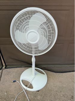 Standing fan