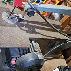 Professional Scroll Saw