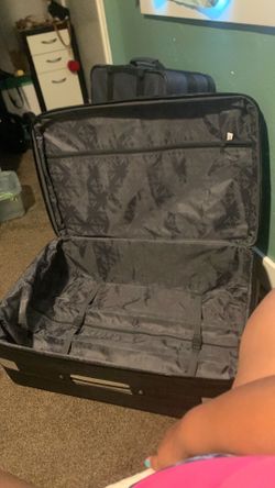 Black Charlie sport suit case