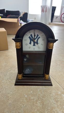 New York Yankees Mantel Clock with Display Case