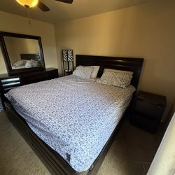 King Size Bed Frame & Dressers and Mirrior (OBO) Matrrss Not Included !