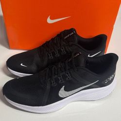 Nike Quest 4 Running