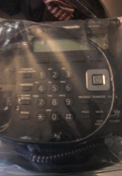 4x voip phones Panasonic KX-UT123