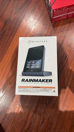 BRAND NEW BLUETEES RAINMAKER INDOOR/OUTDOOR PORTABLE LAUNCH MONITOR