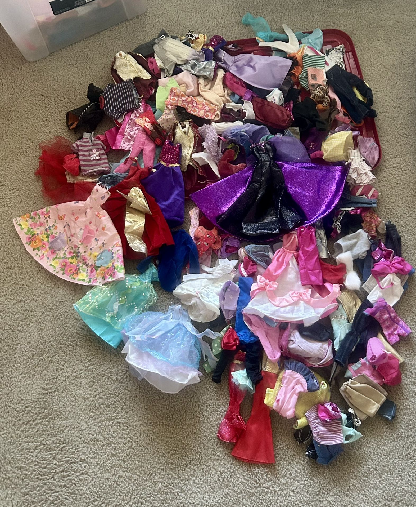 Barbie Fashion Clothes 165 Total Pieces Dresses / Some Ken Clothes Etc All Included 
