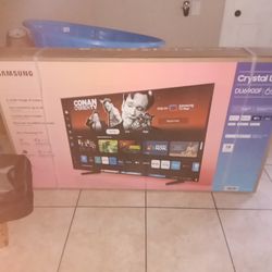 Samsung Crystal Uhd 65'