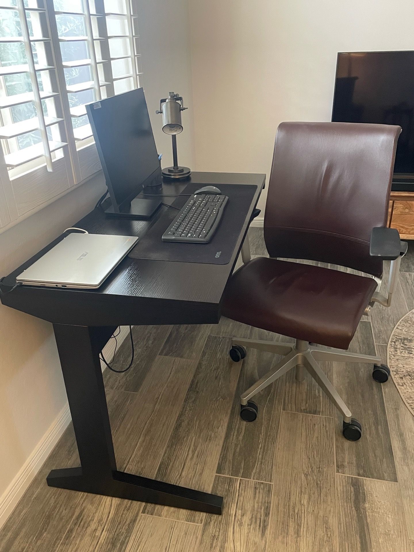 Desk and chair set