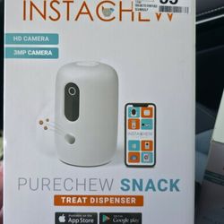 Purechew Automatic Treat Dispenser and Motion Sensor Monitoring Camera