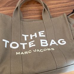 Marc Jacobs The Mini  Tote Bag 