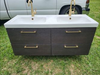 IKEA Double Bathroom Vanity – 56” x 20” – Excellent Condition