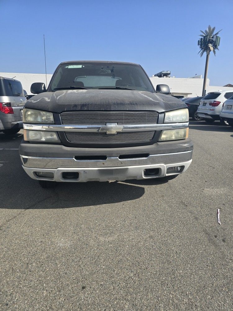 2004 CHEVY AVALANCH 3988 OBOFER.