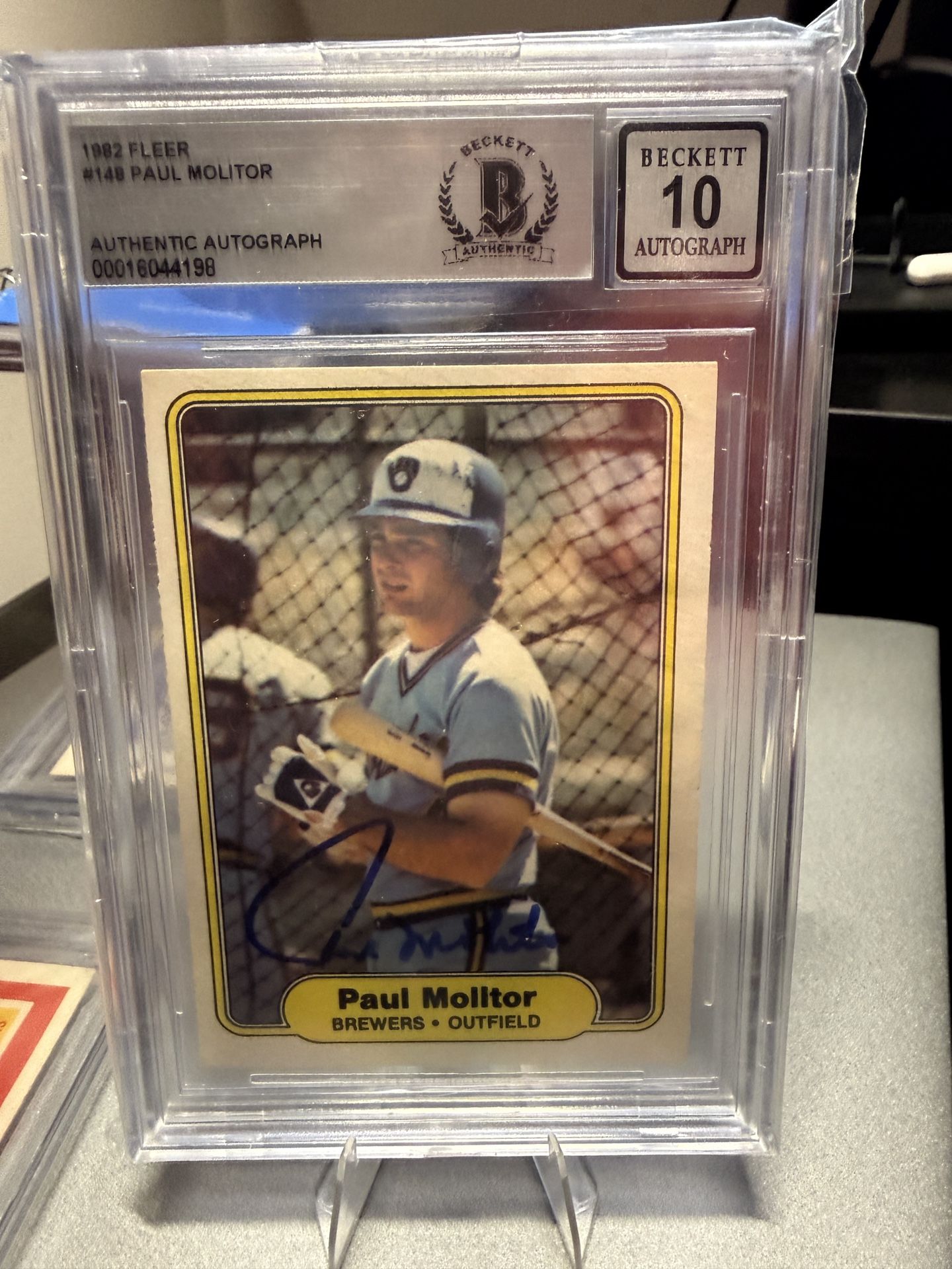 1982 Fleer Paul Molitor #148 signed autograph BGS Beckett