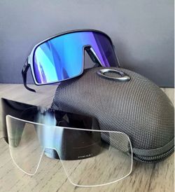 Oakley Sutro Prizm Sunglasses with Case and Extra Lens