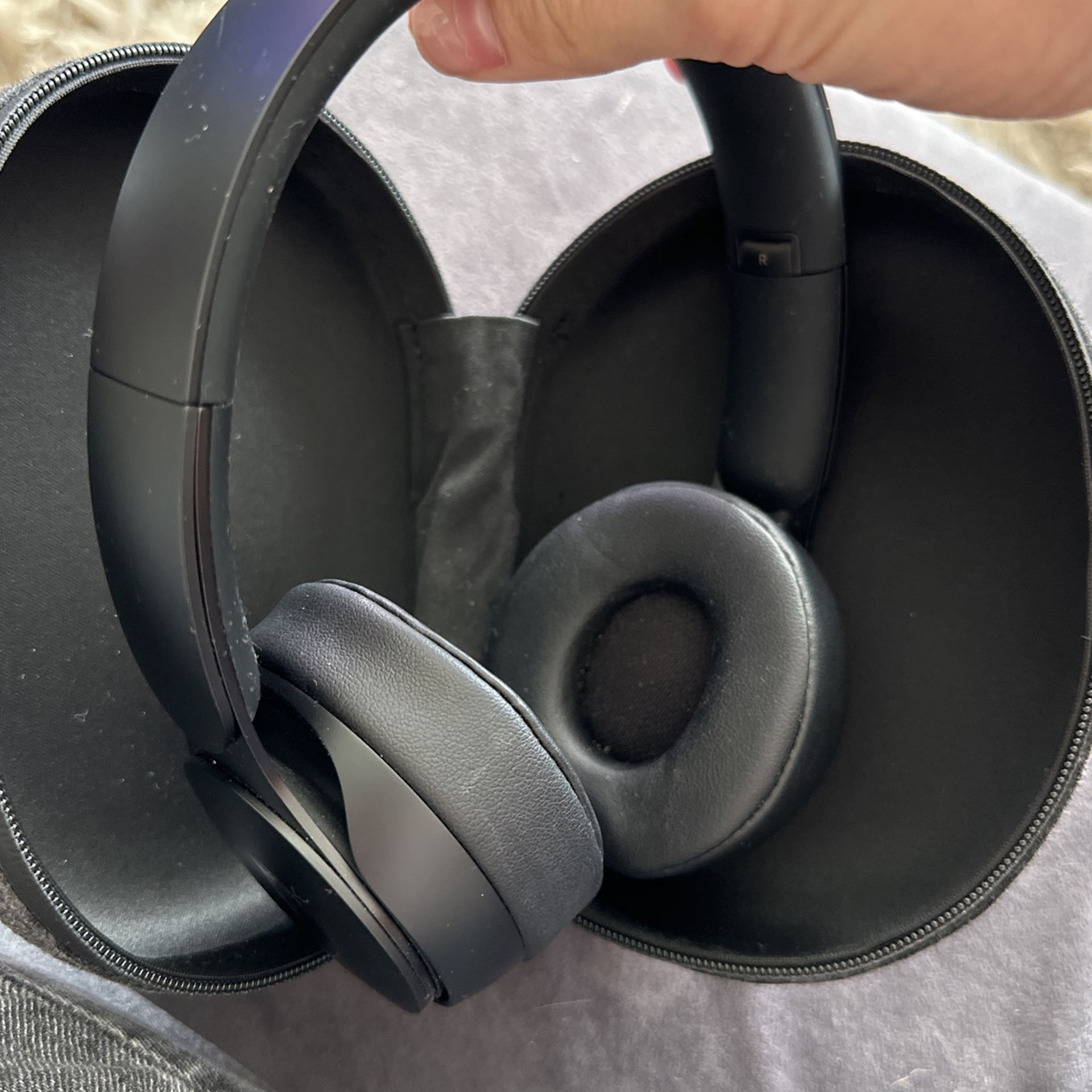 Beats Solo Headset š„