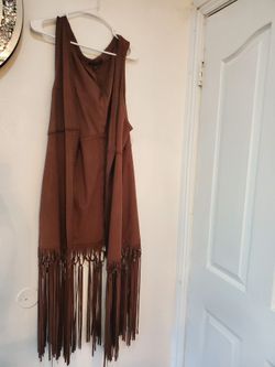 LONG FRINGE VEST