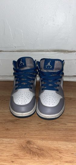Air Jordan 1 mid true blue