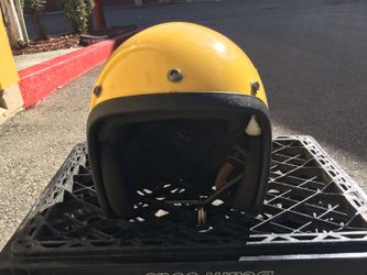 1983 RG9 open face motorcycle helmet.