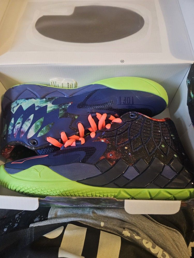 Mb1 Galaxy SIZE 9