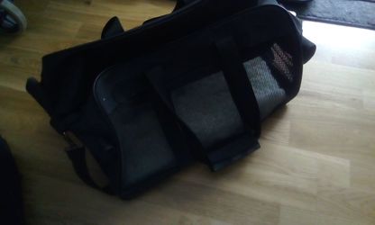 Sherpa Original Pet Kennel Bag